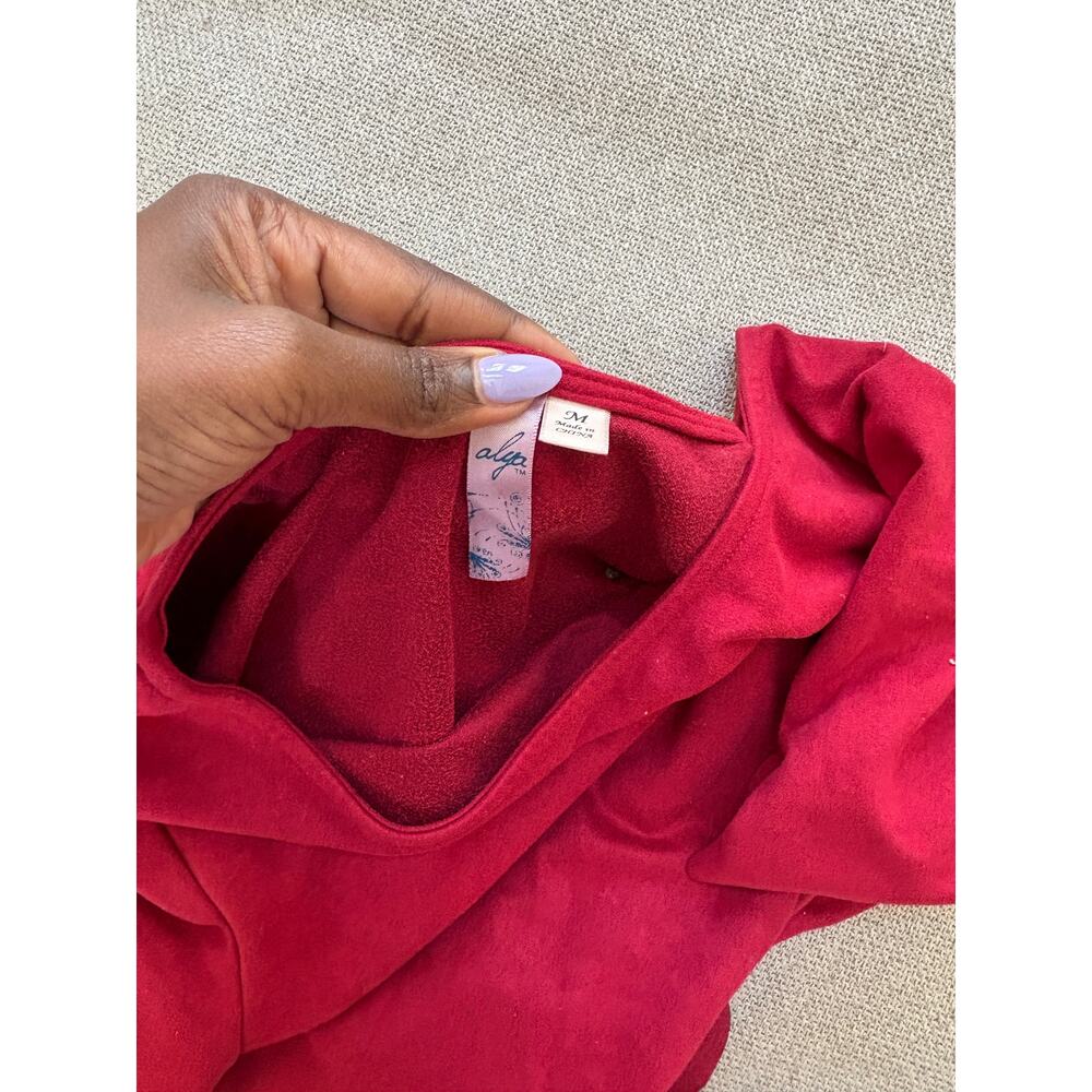 Alya Red Scalloped Hem Short Sleeve Top Size M - Picture 5 of 6